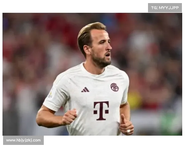 拜仁慕尼黑队长的荣耀足迹与传奇职业生涯回顾